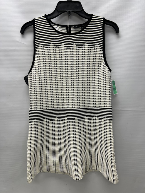 Vist Large View of Product Image Which is Used White House Black Market Sleeveless Top S-4/6