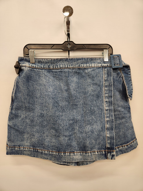 Vist Large View of Product Image Which is Used Veronica Beard Shorts 10-30