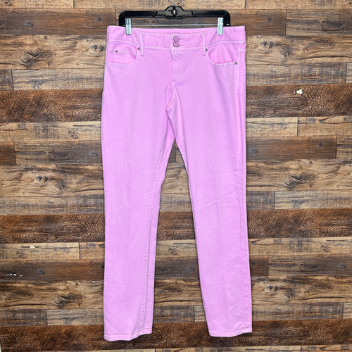 Vist Large View of Product Image Which is Used Lilly Pulitzer Denim 12-31