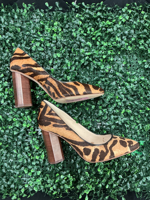 Vist Large View of Product Image Which is Used Louise Et Cie High Heels 8
