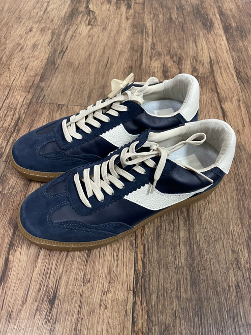 Vist Large View of Product Image Which is Used Dolce Vita Casual Shoes 6.5