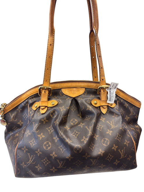 Vist Large View of Product Image Which is Used Louis Vuitton Large Leather Handbag