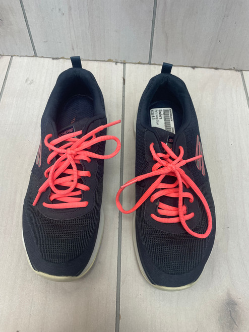 Vist Large View of Product Image Which is Used Skechers Performance Shoes 8.5