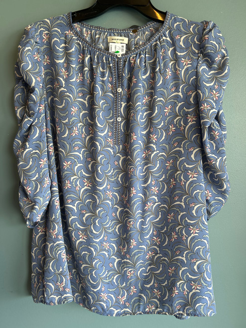 Vist Large View of Product Image Which is Used Max Studio Long Sleeve Top XL-16