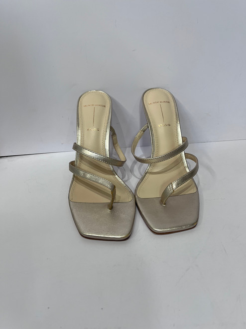 Vist Large View of Product Image Which is Used Unbranded High Heels 6