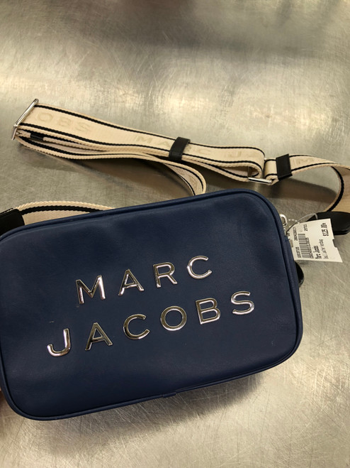 Vist Large View of Product Image Which is Used Marc Jacobs Small Leather Handbag