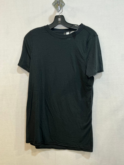 Vist Large View of Product Image Which is Used Lululemon Athletica Active Short Sleeve S-4/6