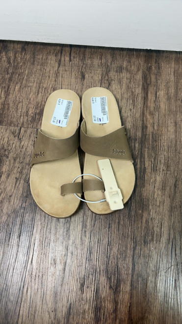 Vist Large View of Product Image Which is Used Unbranded Sandals 8