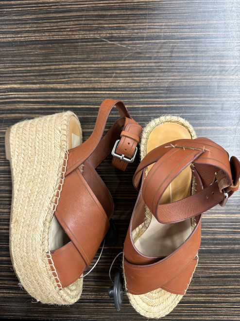 Vist Large View of Product Image Which is Used Jessica Simpson Flats 8