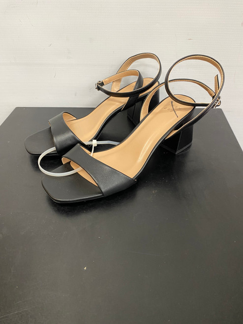 Vist Large View of Product Image Which is Used A New Day Low Heels 6.5