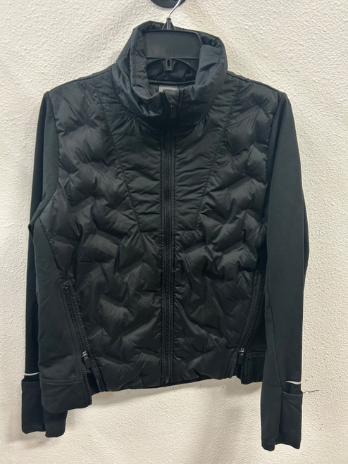 Vist Large View of Product Image Which is Used Calia By Carrie Underwood Short Light Jacket M-8/10
