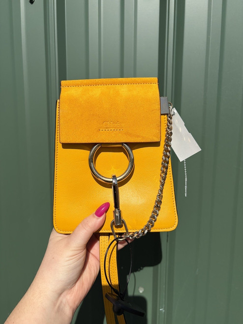 Vist Large View of Product Image Which is Used Chloe Small Leather Handbag