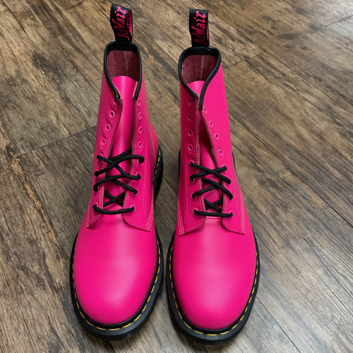 Vist Large View of Product Image Which is Used Dr. Martens Mens Boots 11