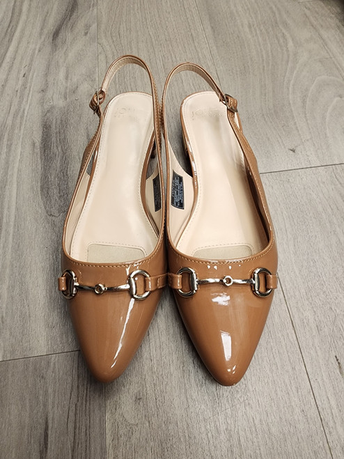 Vist Large View of Product Image Which is Used Jones New York Flats 9.5