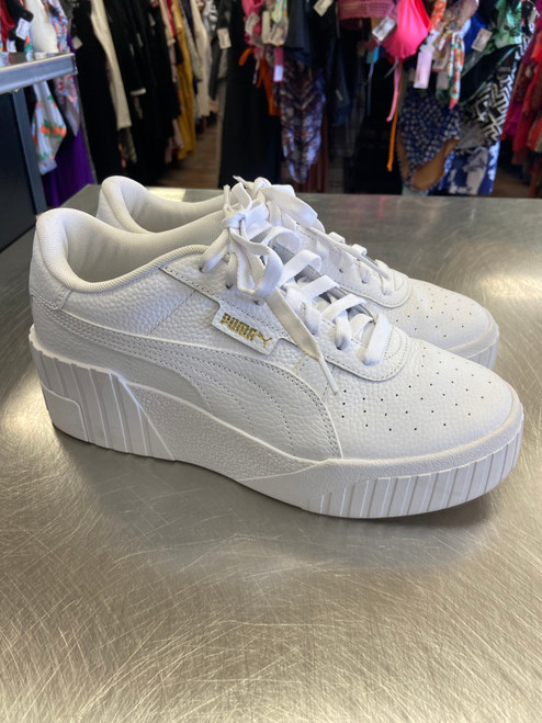 Vist Large View of Product Image Which is Used Puma Casual Shoes 9