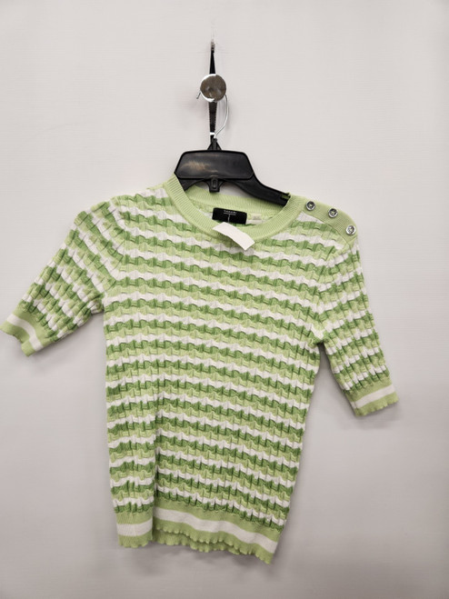Vist Large View of Product Image Which is Used Tahari Short Sleeve Top XS-0/2