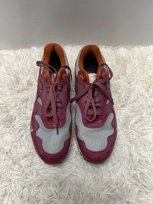 Vist Large View of Product Image Which is Used Nike Mens Casual Shoes 10.5