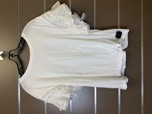 Vist Large View of Product Image Which is Used Loft T-Shirt L-12/14