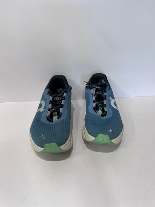 Vist Large View of Product Image Which is Used On Cloud Performance Shoes 9