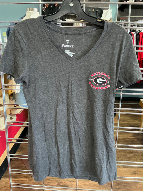 Vist Large View of Product Image Which is Used Unbranded T-Shirt S-4/6