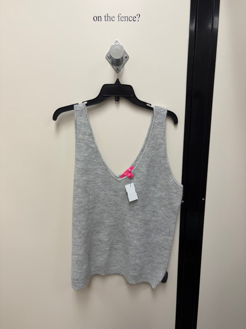 Vist Large View of Product Image Which is Used Lilly Pulitzer Tank Top XL-16