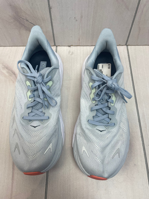 Vist Large View of Product Image Which is Used Hoka Performance Shoes 9.5