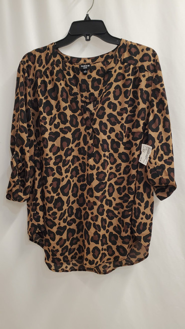 Vist Large View of Product Image Which is Used Torrid Short Sleeve Top 1X-18