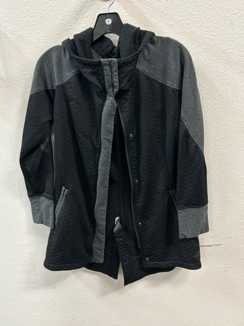 Vist Large View of Product Image Which is Used The North Face Short Light Jacket S-4/6