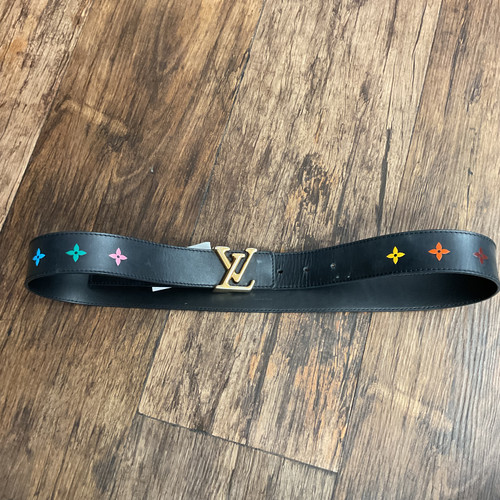 Vist Large View of Product Image Which is Used Louis Vuitton Belt M 8-10/28-30