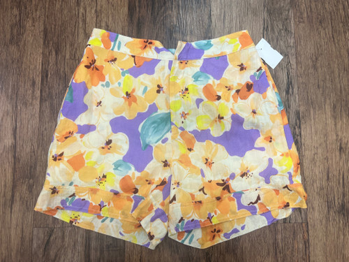 Vist Large View of Product Image Which is Used Fate Shorts 6-28