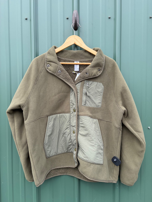 Vist Large View of Product Image Which is Used Le Verde Short HeavyCoat XL-16