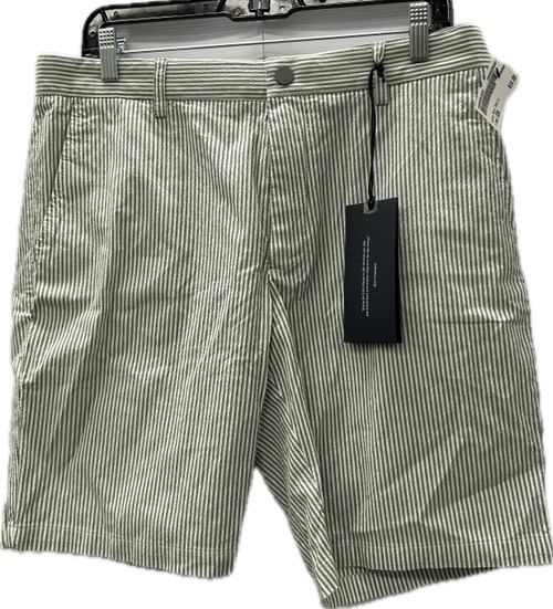 Vist Large View of Product Image Which is Used Unbranded Mens Shorts 32W