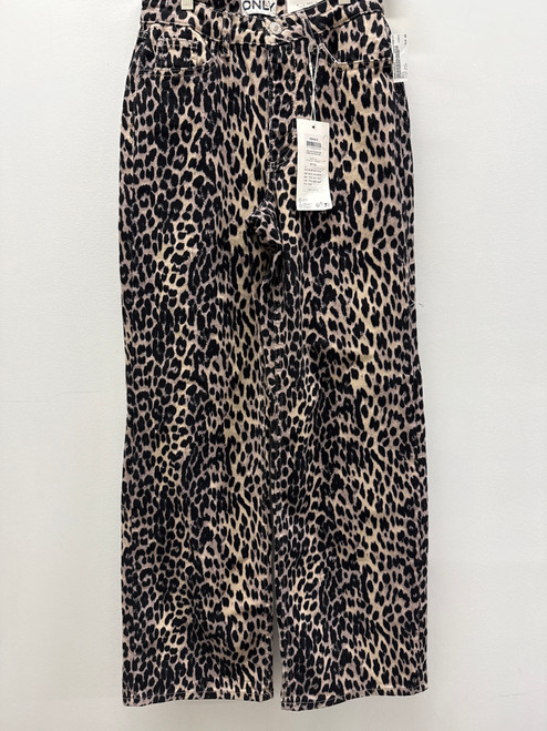 Vist Large View of Product Image Which is Used Only Casual Pant 4-27