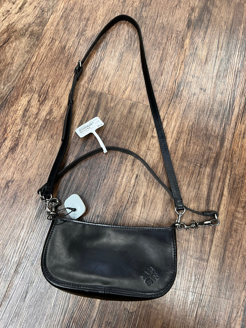 Vist Large View of Product Image Which is Used Patricia Nash Small Leather Handbag