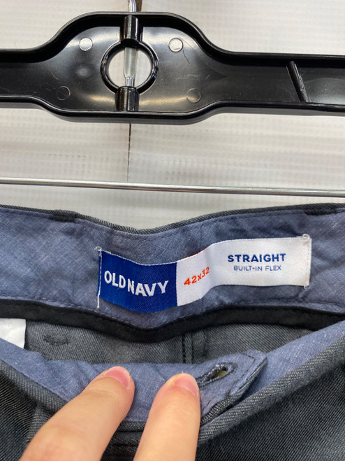 Vist Large View of Product Image Which is Used Old Navy Mens Casual Pant 42W