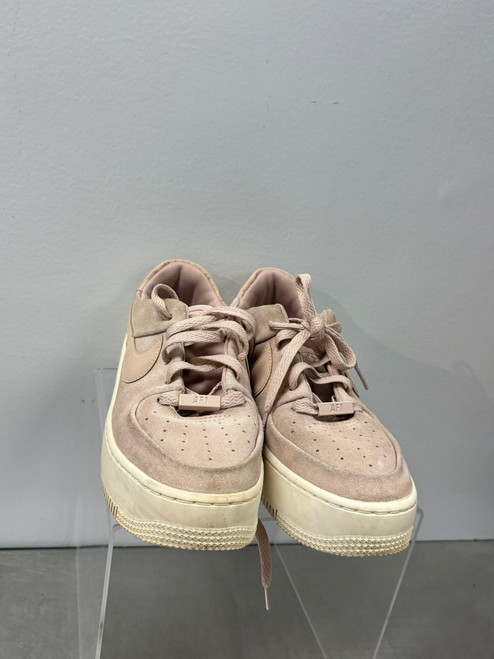 Vist Large View of Product Image Which is Used Nike Casual Shoes 8