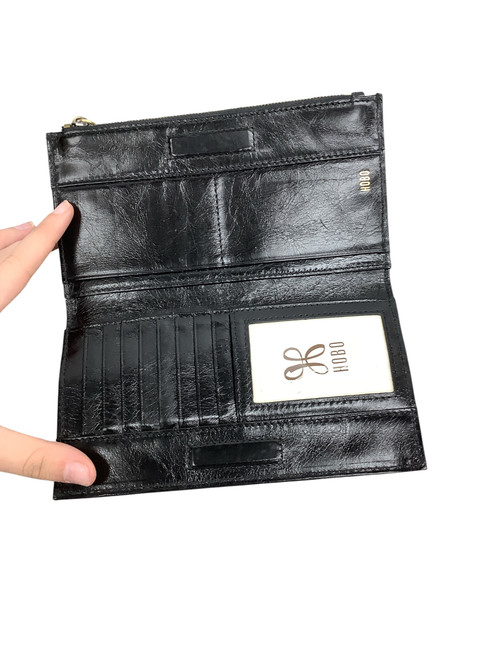 Vist Large View of Product Image Which is Used Hobo Leather Wallet