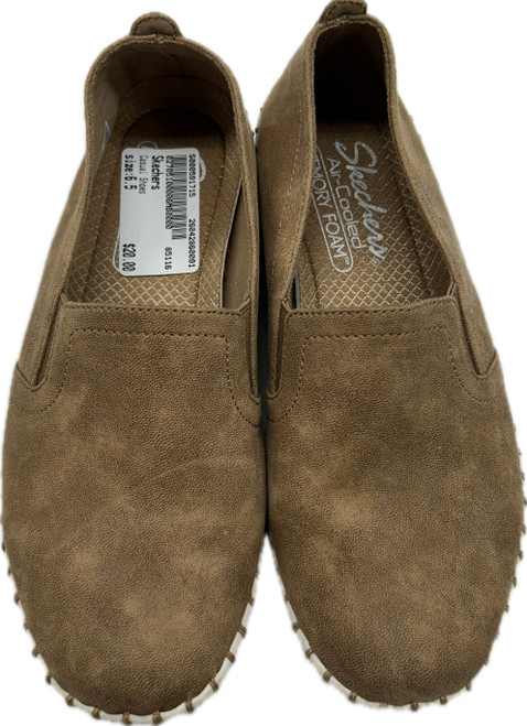Vist Large View of Product Image Which is Used Skechers Casual Shoes 6.5