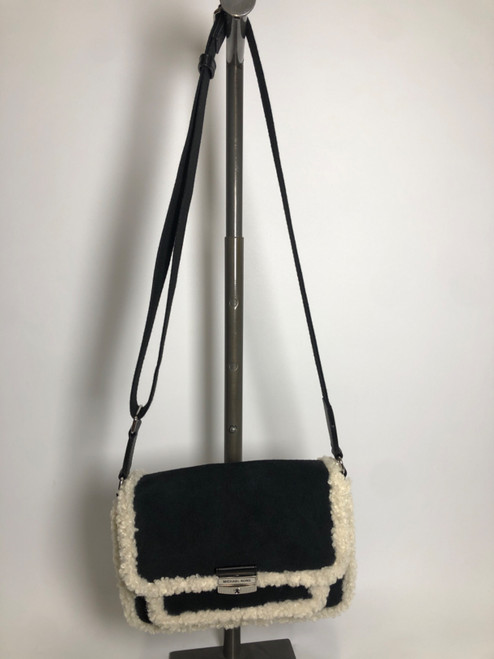 Vist Large View of Product Image Which is Used Michael Kors Handbag