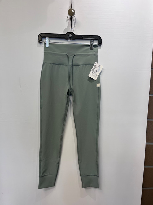 Vist Large View of Product Image Which is Used Vuori Active Pant 4-27