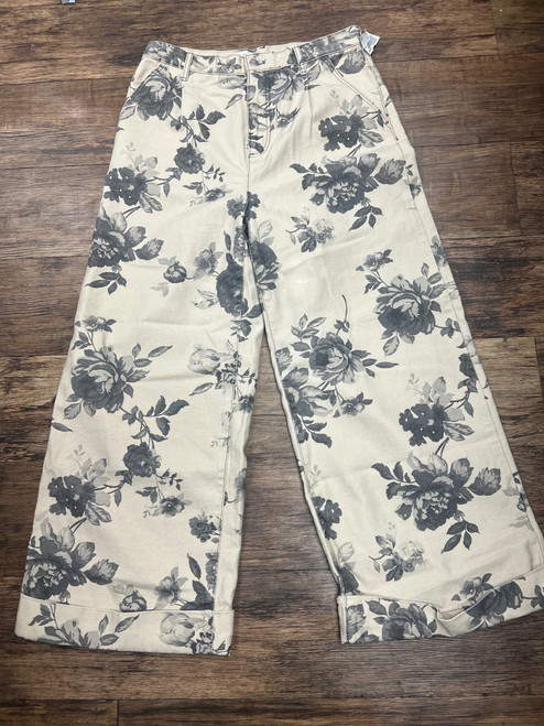Vist Large View of Product Image Which is Used Pilcro Casual Pant 10-30