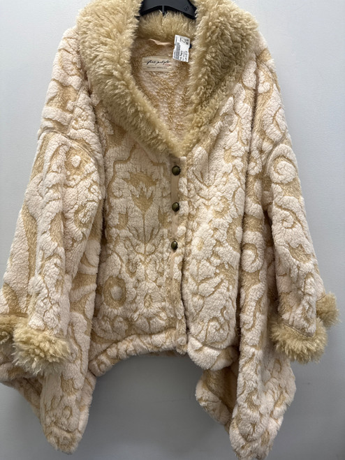Vist Large View of Product Image Which is Used Cream Free People Short HeavyCoat L-12/14