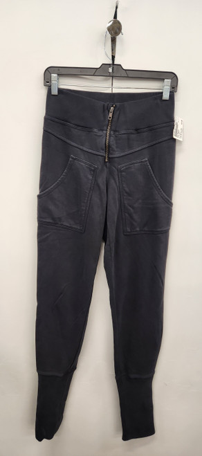 Vist Large View of Product Image Which is Used Free People Active Pant XS 0-2/25-26