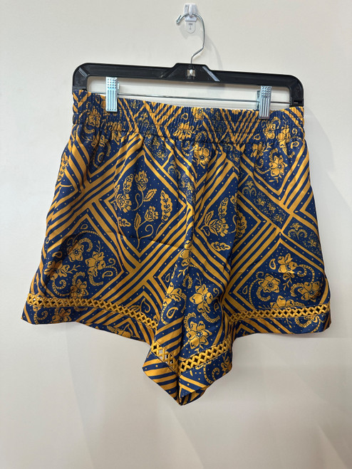 Vist Large View of Product Image Which is Used Unbranded Shorts 8-29