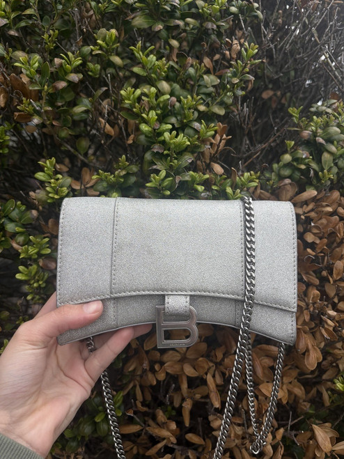 Vist Large View of Product Image Which is Used Balenciaga Hourglass Handbag