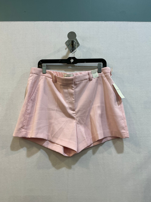 Vist Large View of Product Image Which is Used Abercrombie  Shorts 12-31