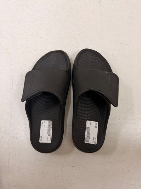 Vist Large View of Product Image Which is Used Unbranded Mens Flip Flops 10