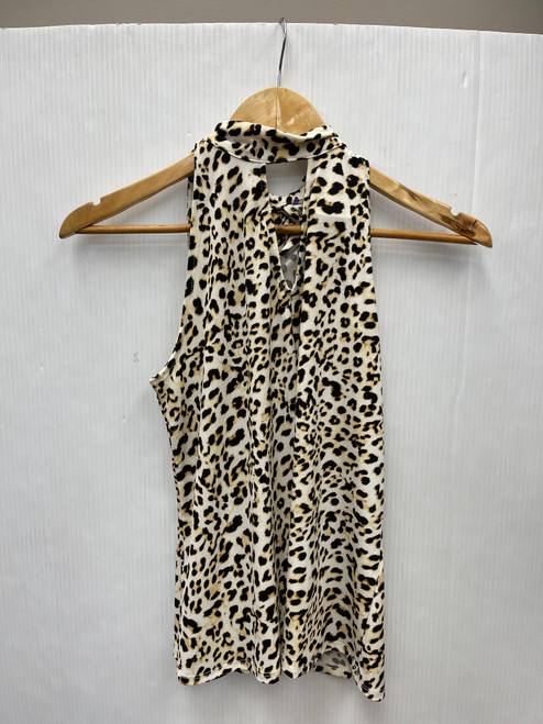 Vist Large View of Product Image Which is Used Banana Republic Tank Top XS-0/2