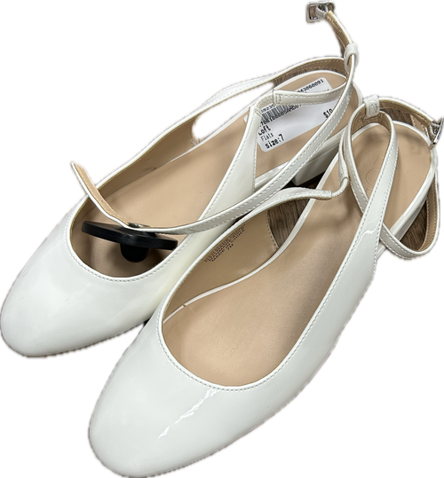 Vist Large View of Product Image Which is Used Loft Flats 7