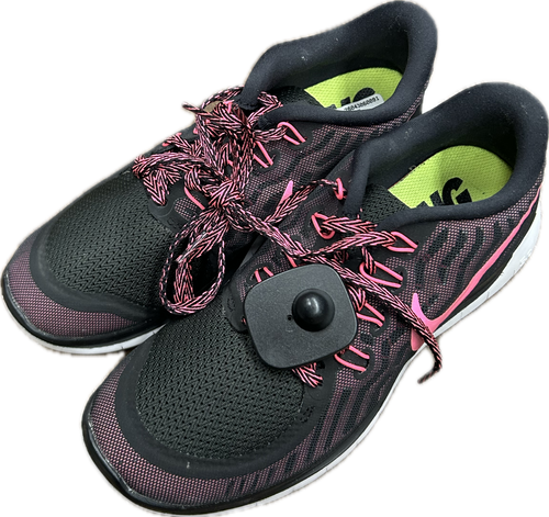 Vist Large View of Product Image Which is Used Nike Performance Shoes 8.5